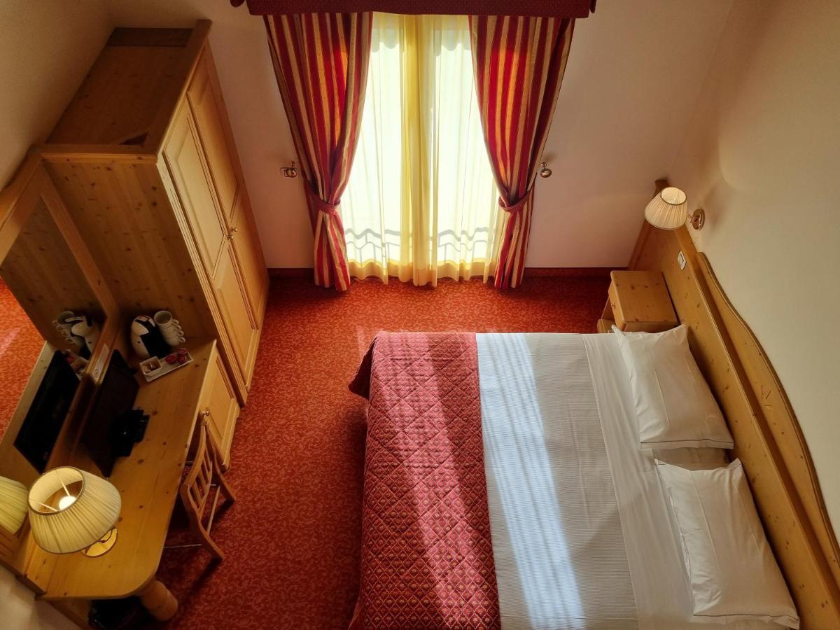Hotel Canova Sport & Relax Granigo Екстер'єр фото