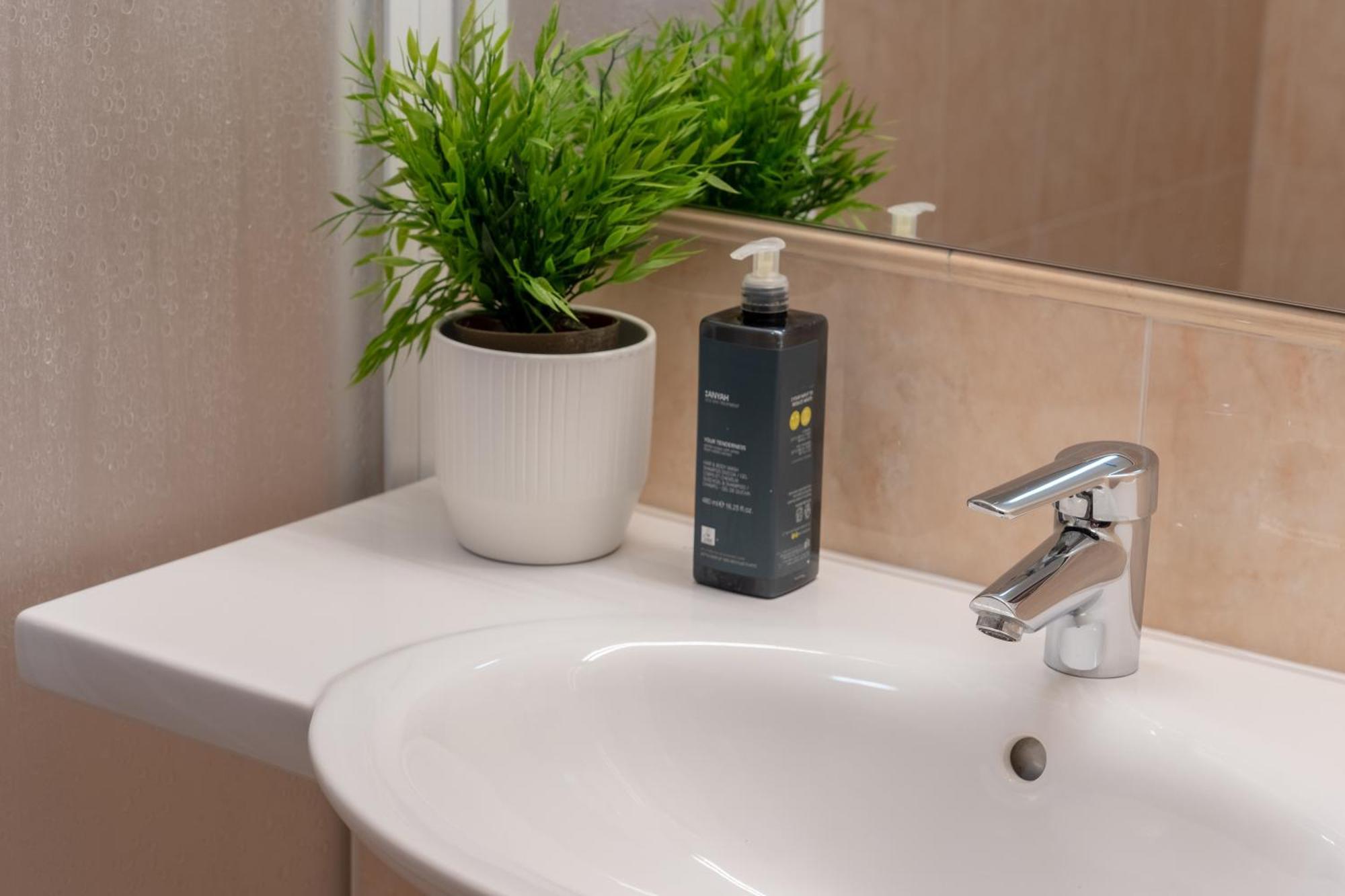 Hotel Canova Sport & Relax Granigo Екстер'єр фото